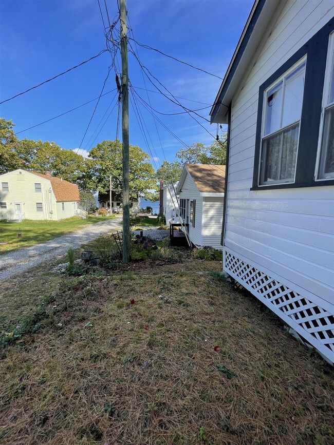 Foto del edificio - 8 Nancy Ln