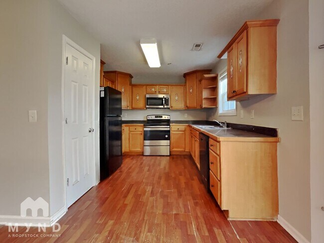 Building Photo - 7134 Hibiscus Ct