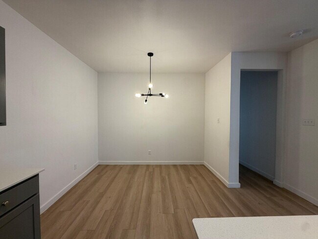 Foto del edificio - 5704 Kemper St