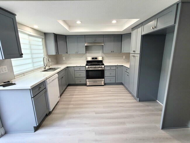 Cocina - 532 San Marcos Rd