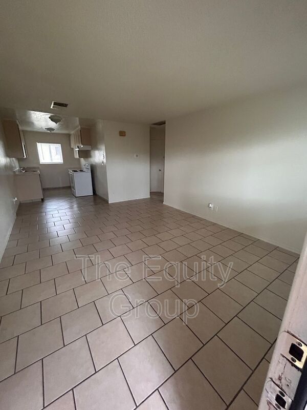 Building Photo - 2004 North Ave