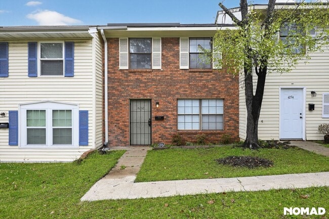 Building Photo - 4232 5th Ave S