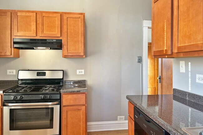 Foto del edificio - 730-734 Carpenter Ave.