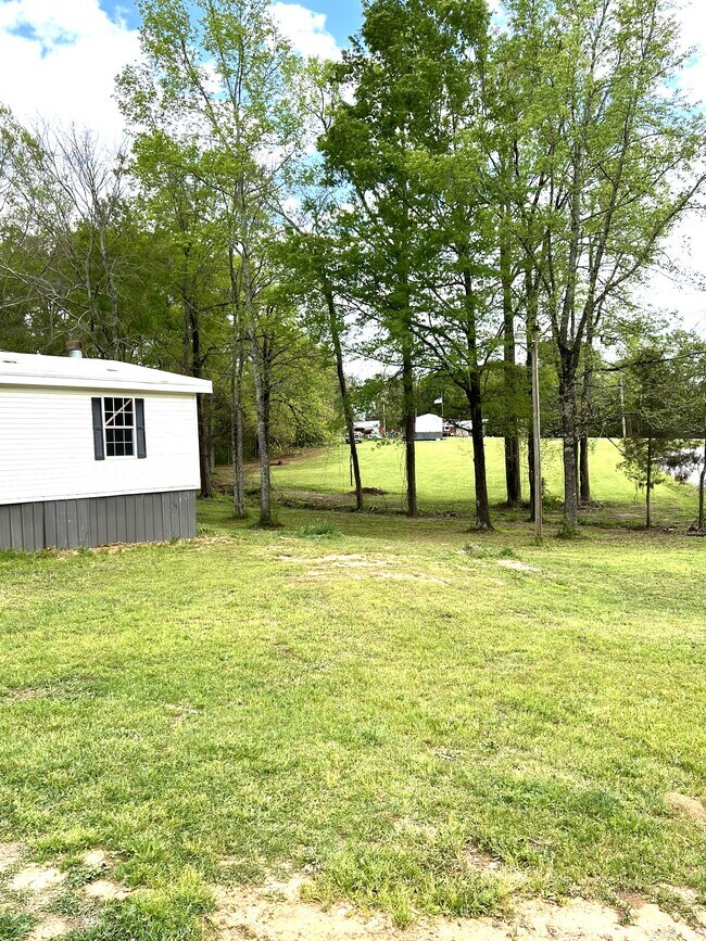 1043 S Windwood Acrs Rd, BatesburgLeesville, SC 29006 House Rental