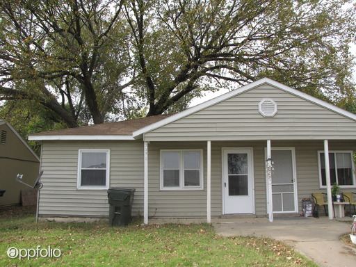 Primary Photo - 3371 SW Brendan Ave