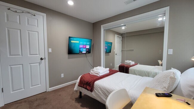 Foto del edificio - 1803 N 200th St