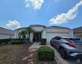 Building Photo - 122 Kildrummy Dr