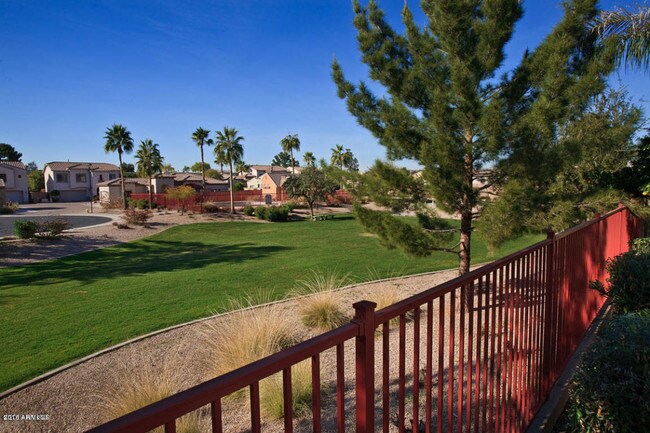 Foto del edificio - 16718 N 50th Way