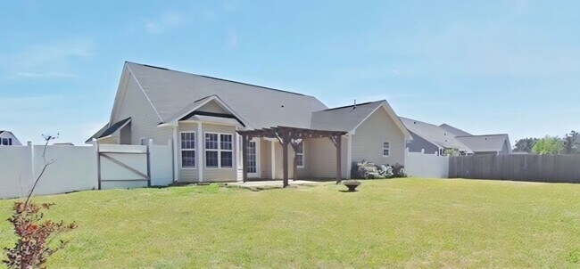 Foto del edificio - MAPLES AT WESTGATE