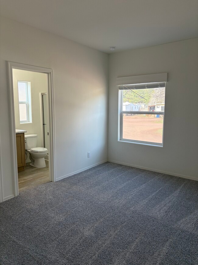 Photo - 2000 E Frontier Ave House