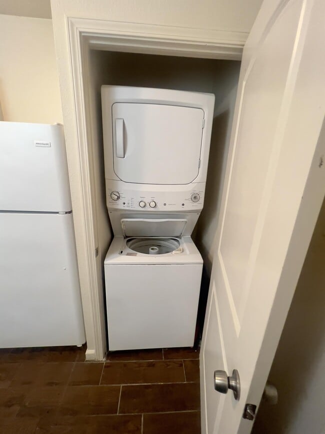 Foto del edificio - 5311 Avenue O