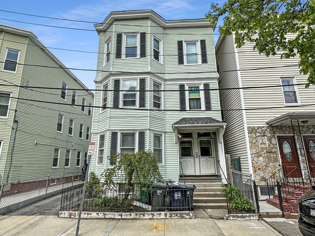 Primary Photo - 5-7 Carlisle St