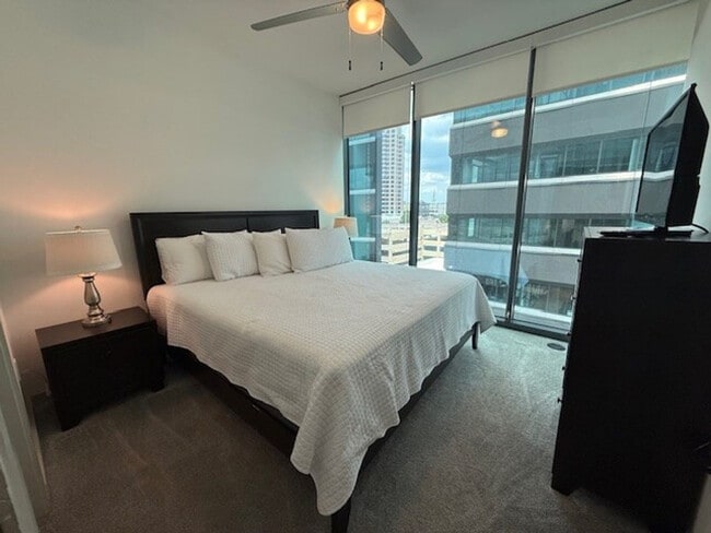 Foto del edificio - 3380 Peachtree Rd NE