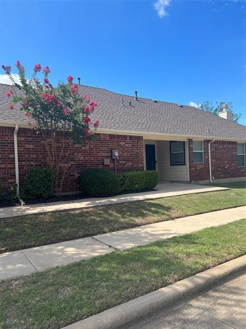 Primary Photo - 5300 Lily Dr