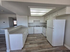 Building Photo - 2201 James Bilbray Dr