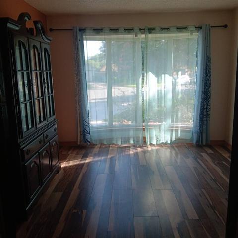 Building Photo - 4001 Sumac Ct