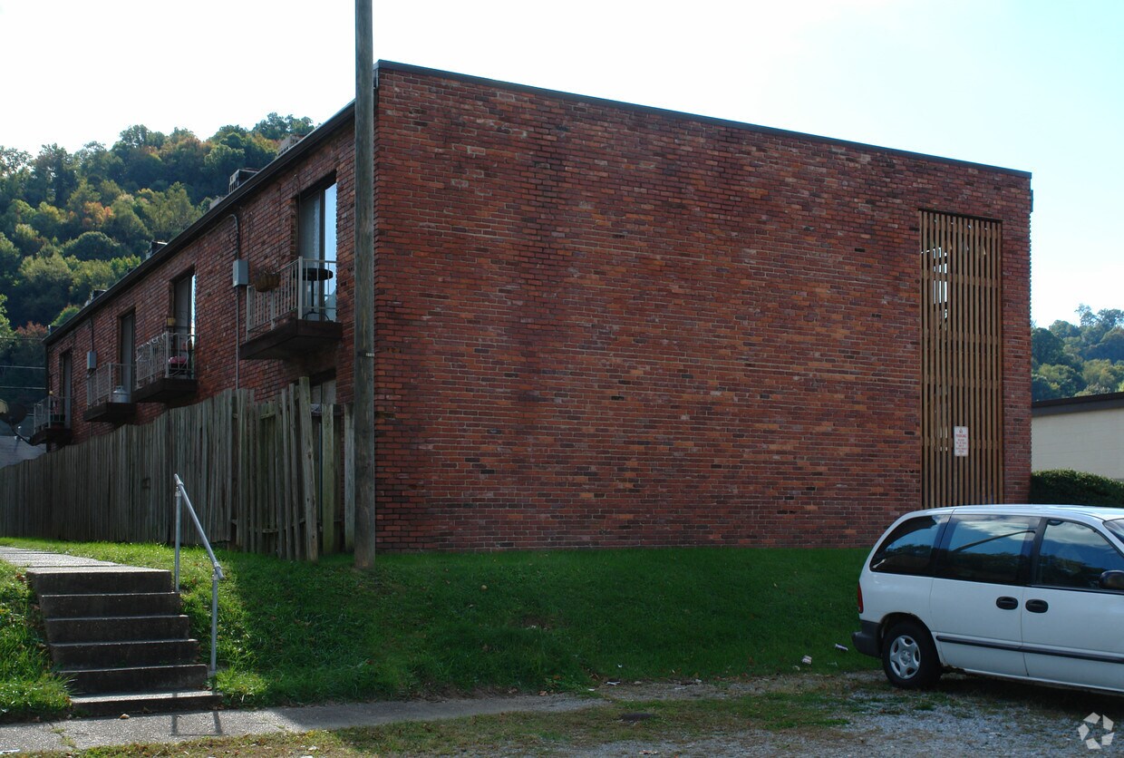 Foto del edificio - 5005 Venable Ave SE