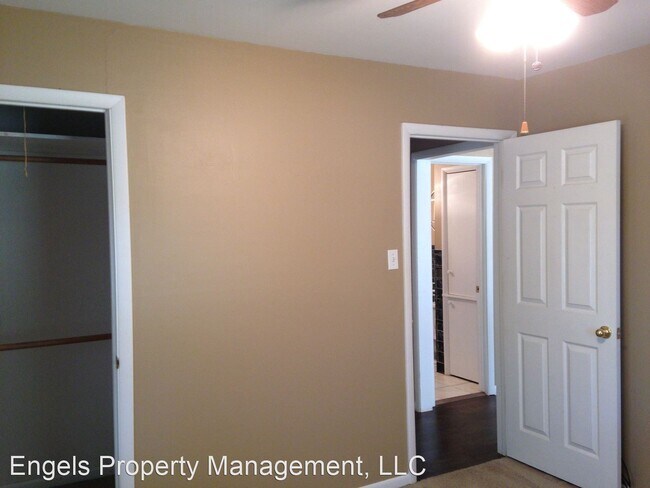 Foto del edificio - 2 br, 1 bath House - 418 State