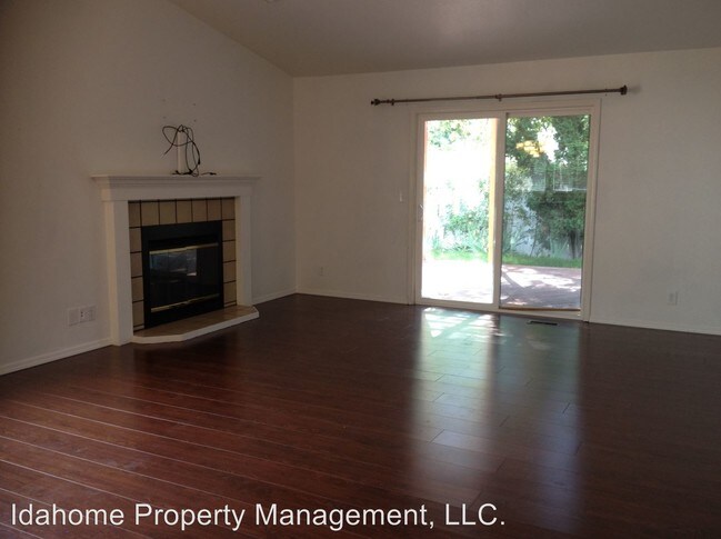 Building Photo - 4147 N Esten Pl