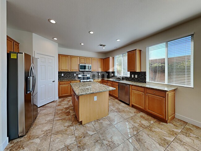 Building Photo - 11265 Penrose Falls St