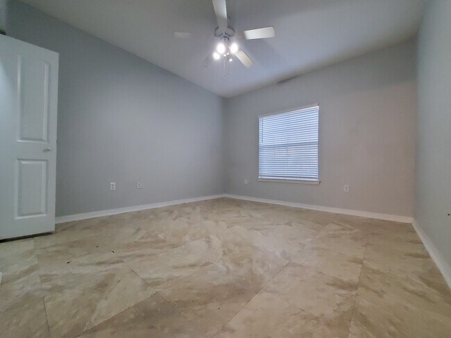 Building Photo - 5610 Pinnacle Heights Cir