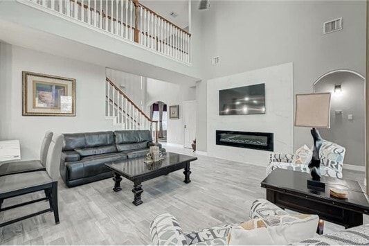 Building Photo - 4807 Schiller Park Ln