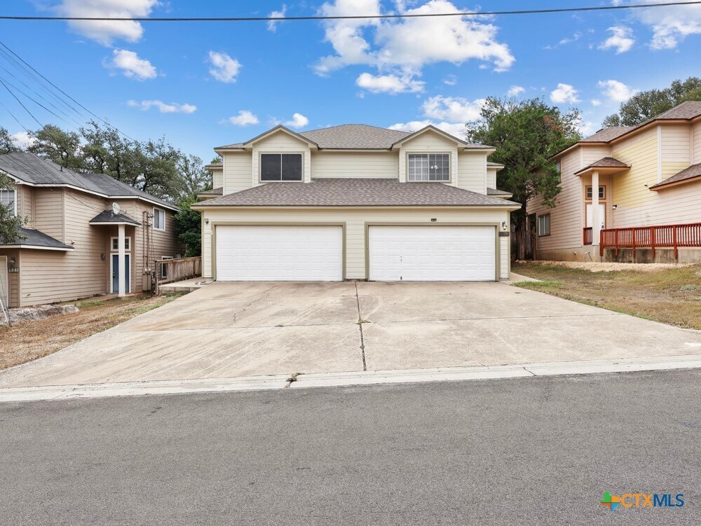 Foto principal - 825 Sagewood Trail