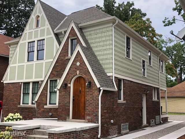 Building Photo - 3 br, 2.5 bath House - 4220 Sturtevant St