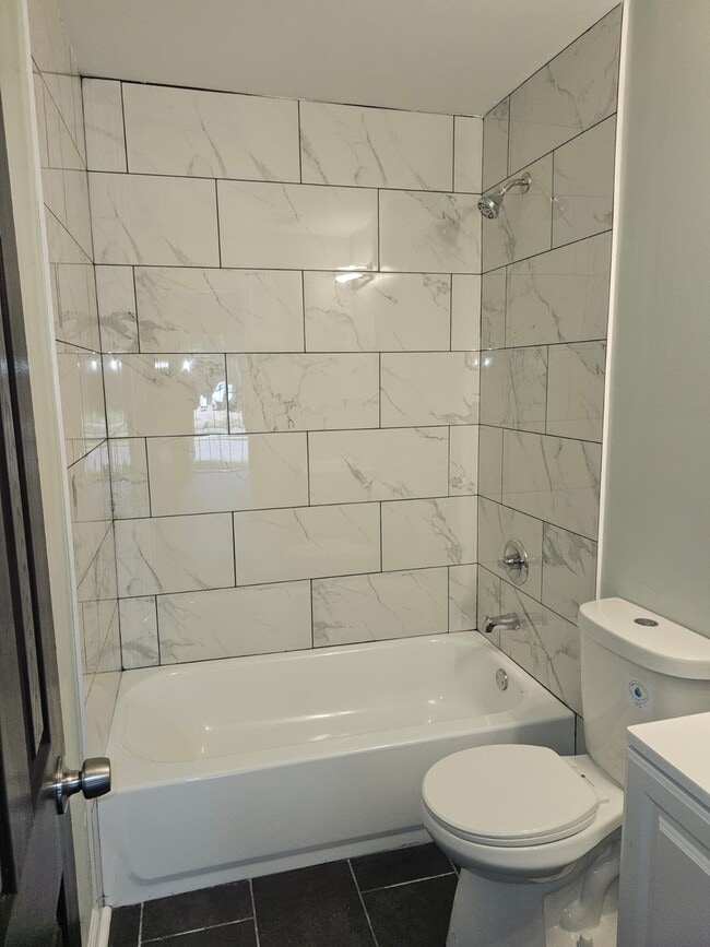 Photo - 2850 Montague Ave House