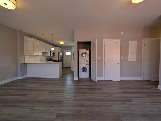 Foto del edificio - 3941 N Janssen Ave