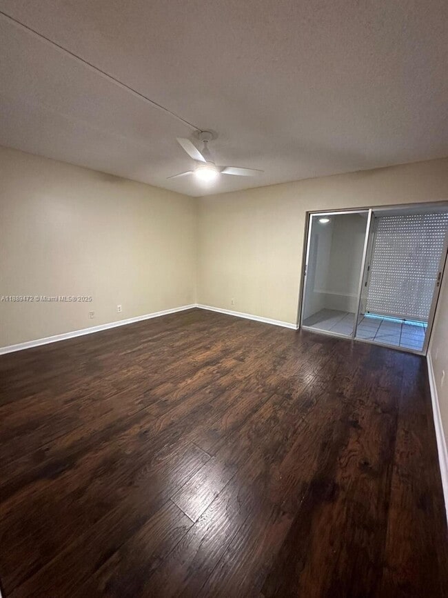 Foto del edificio - 604 NW 13th St