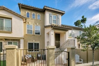 Building Photo - 10452 Whitcomb Way