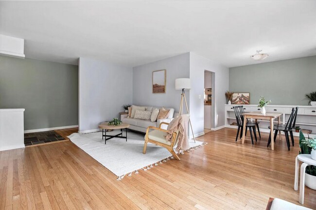 Foto del edificio - 4118 N 83rd St