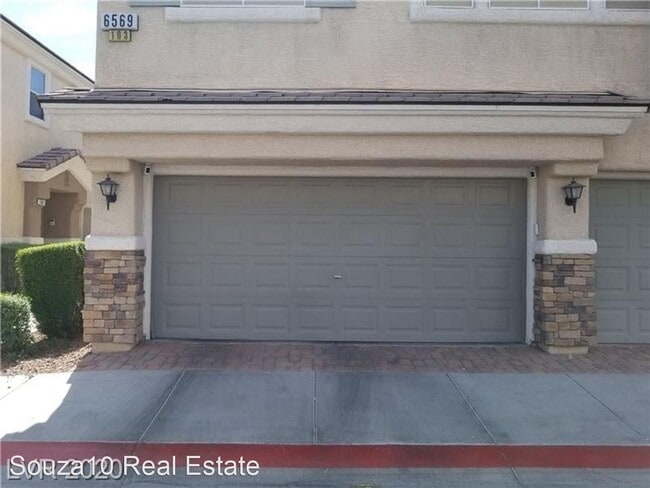 Building Photo - 6569 Tumbleweed Ridge Ln