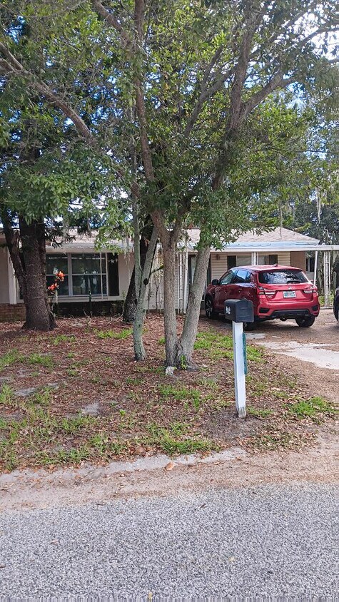 Primary Photo - 3704 Wiltshire Dr