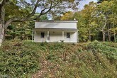 Foto principal - 30 County Line Rd