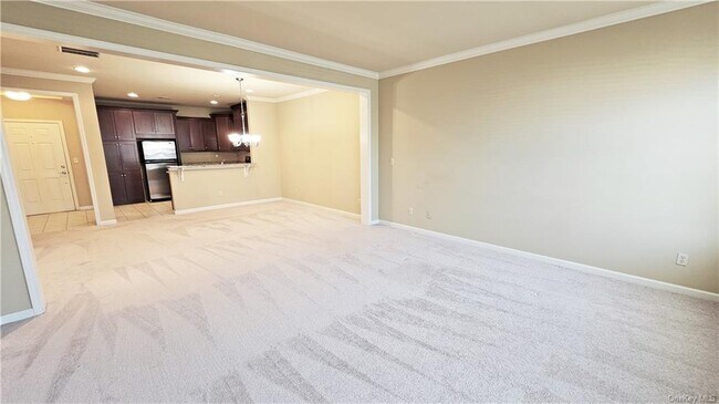 Building Photo - 115 Canter Ct