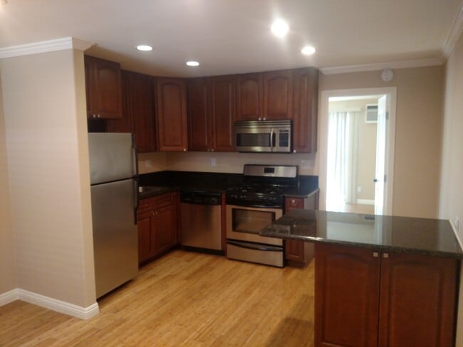 Building Photo - 3910 Beethoven St