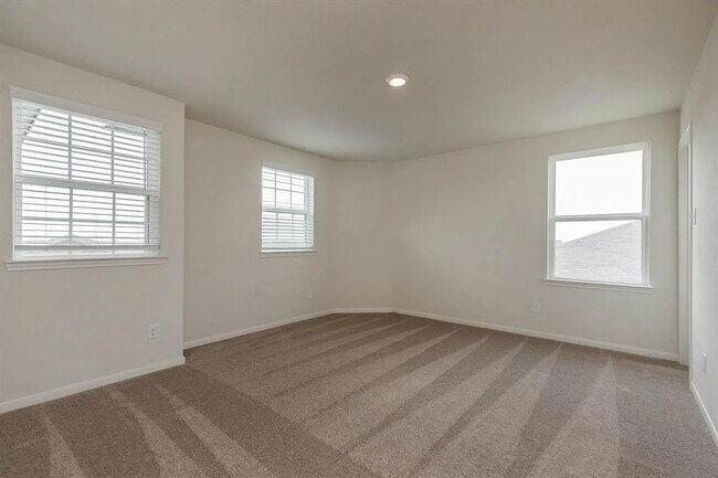 Foto del edificio - 20922 Sunshine Meadow Dr