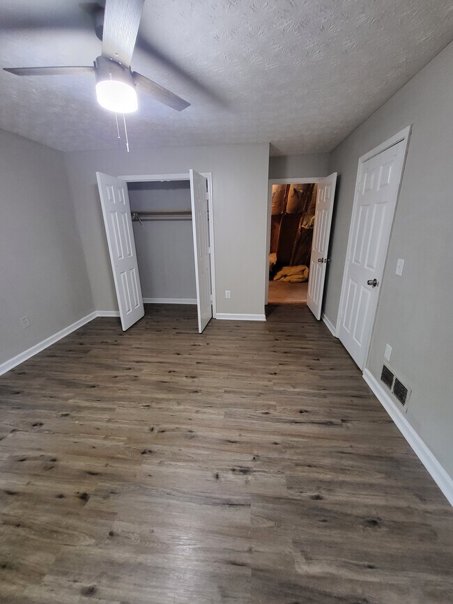 Foto del edificio - 9310 Cedar Ridge Dr NW