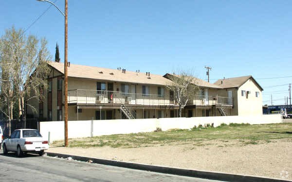 Foto del edificio - 38728 5th St E