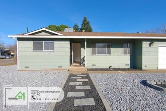 Building Photo - 2042 Neptune Terrace