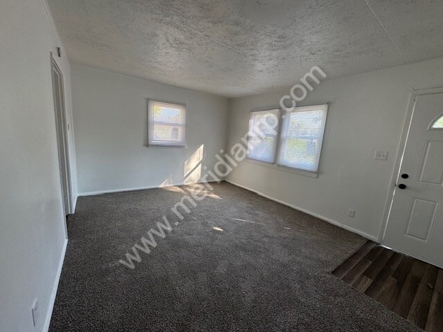 Foto del edificio - 5302 Smith St