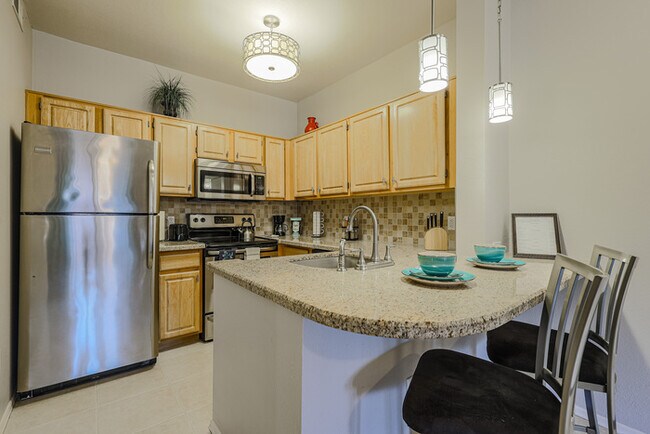 Building Photo - 1 bedroom Condo