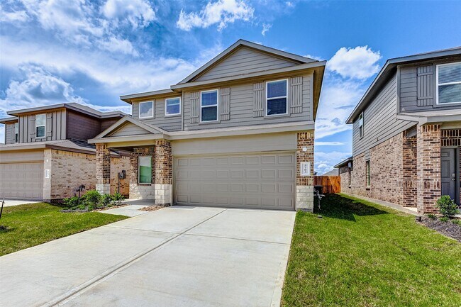 Foto del edificio - 24303 Alto Gdn Dr