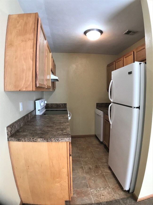 Brook Side Apartments Rentals Saint Albans, WV