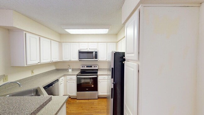 Interior Photo - Seabrook