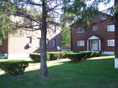 Building Photo - 2803 S 7th Street Rd