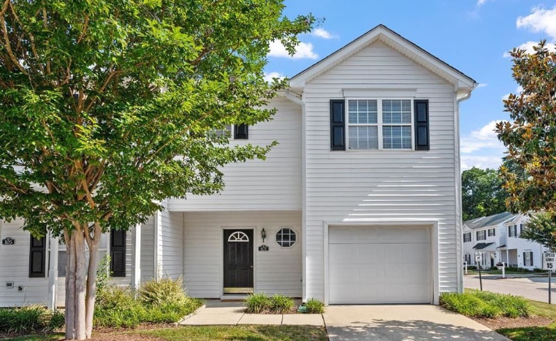 Photo - 107 Fox Trail Ln (Morrisville, NC)