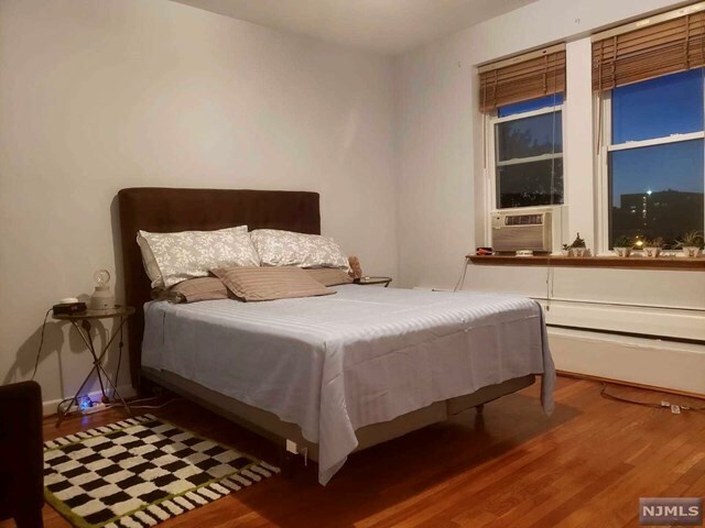 Foto del edificio - 6701 Boulevard E